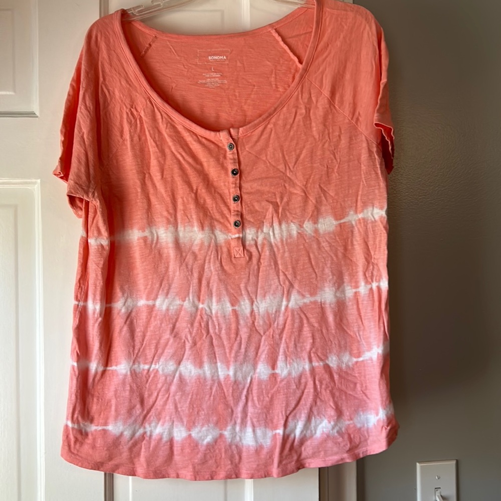 Cute women’s top!